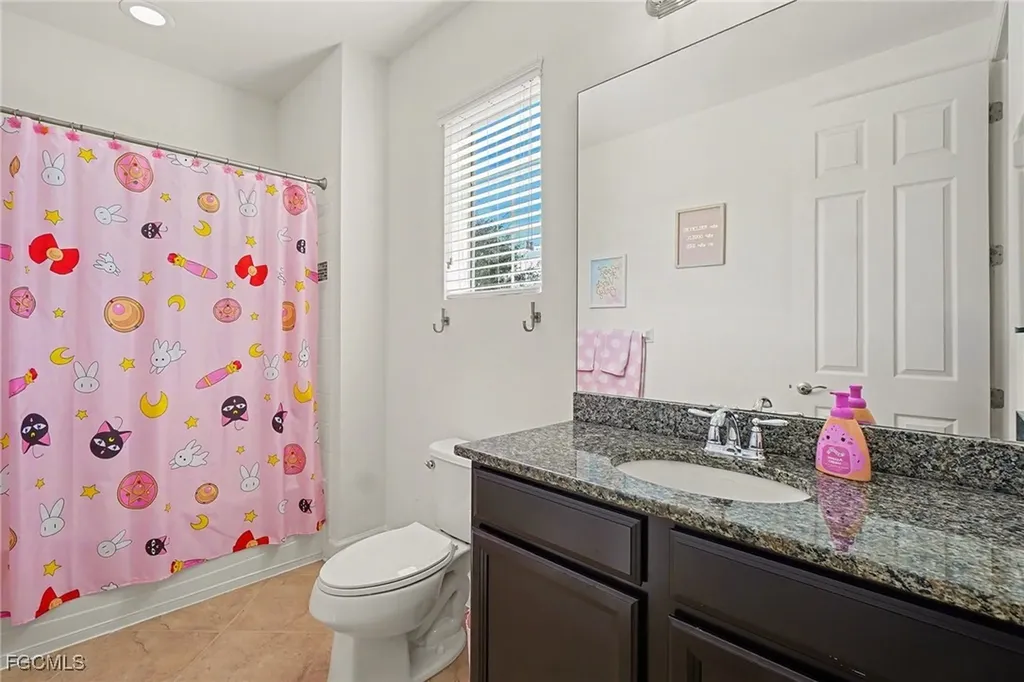 2705 Lambay Court Cape Coral FL 33991