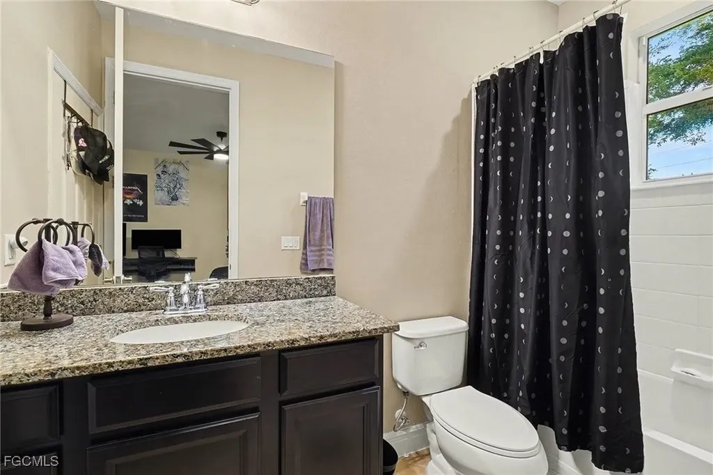 2705 Lambay Court Cape Coral FL 33991