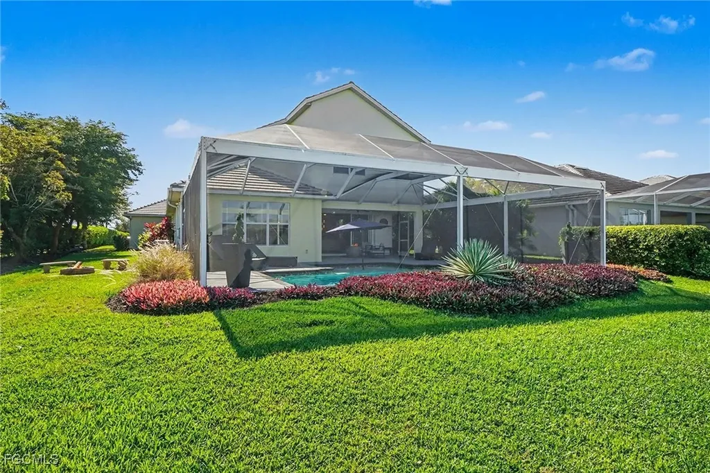 2705 Lambay Court Cape Coral FL 33991