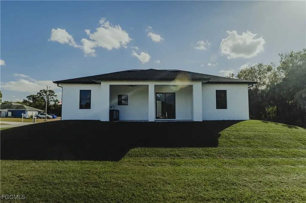 765 Chambers Street E Lehigh Acres FL 33974