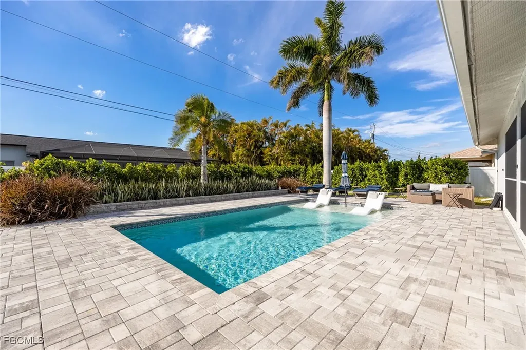 3928 SW 20th Avenue Cape Coral FL 33914