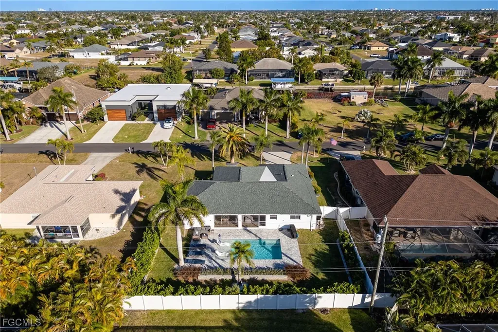 3928 SW 20th Avenue Cape Coral FL 33914