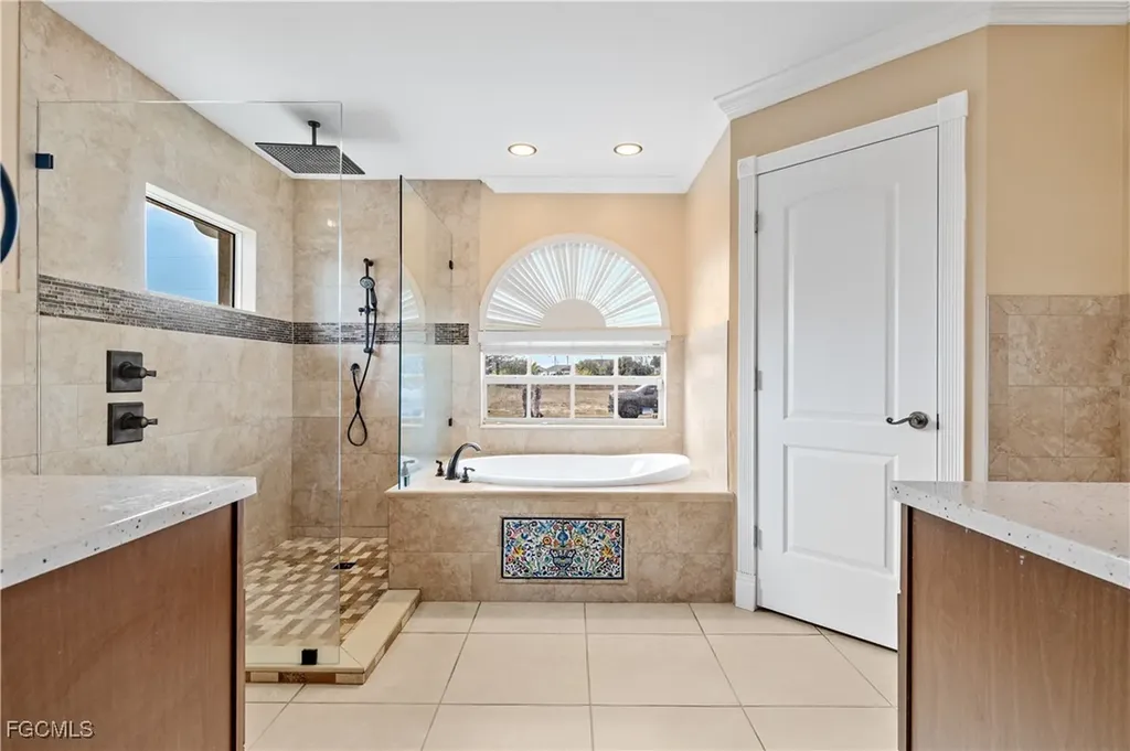 329 NE 9th Street Cape Coral FL 33909