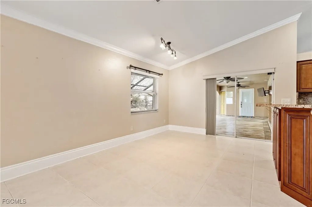 329 NE 9th Street Cape Coral FL 33909