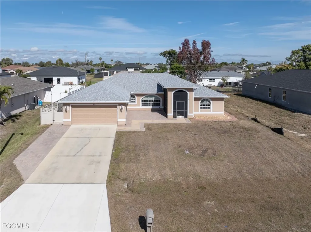329 NE 9th Street Cape Coral FL 33909