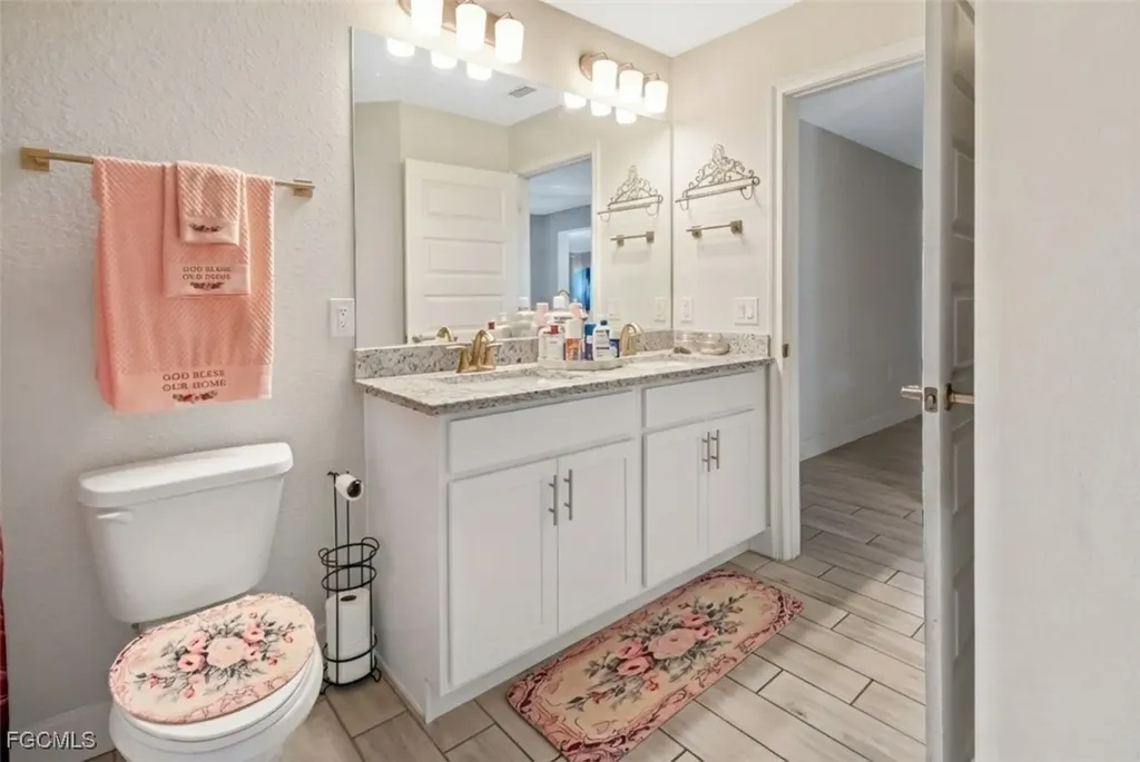 3004 41st Street W Lehigh Acres FL 33971