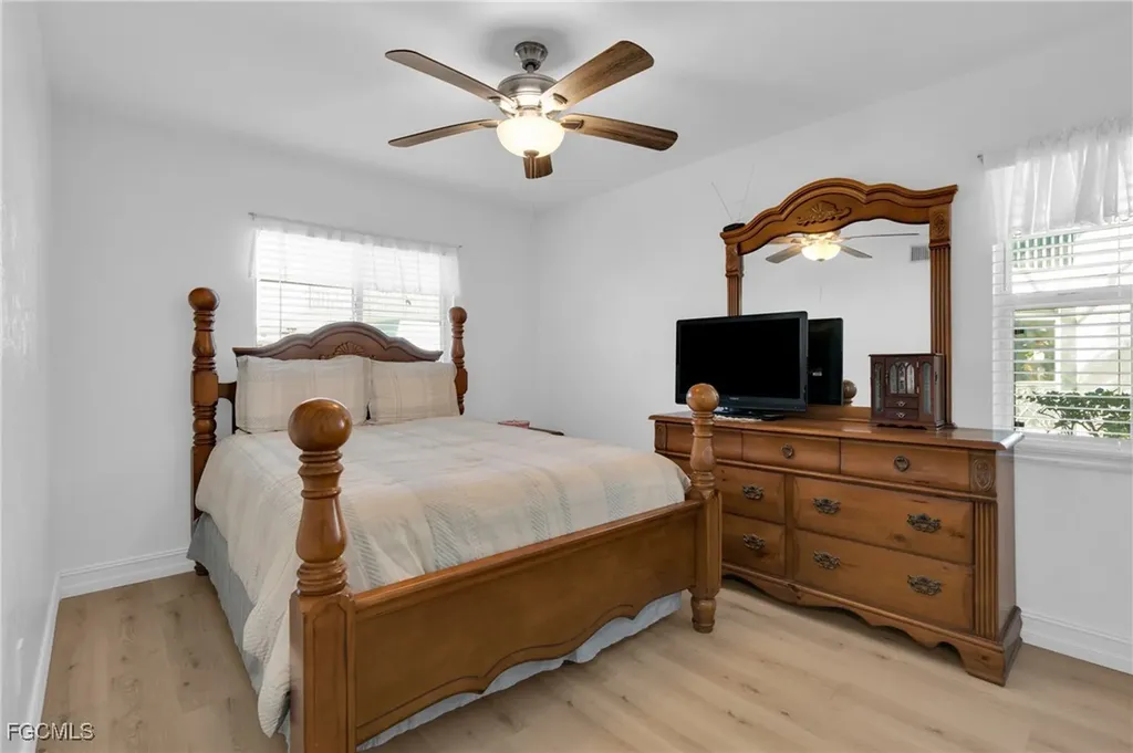 5028 Chiquita Boulevard S Cape Coral FL 33914