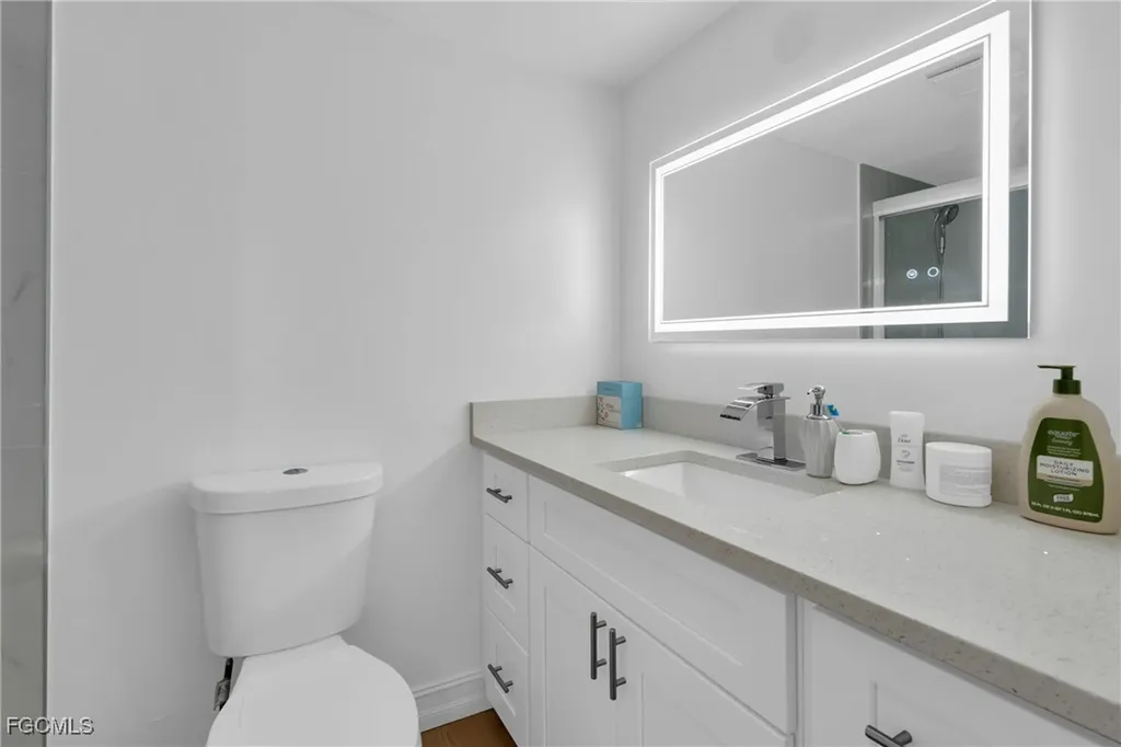 5028 Chiquita Boulevard S Cape Coral FL 33914