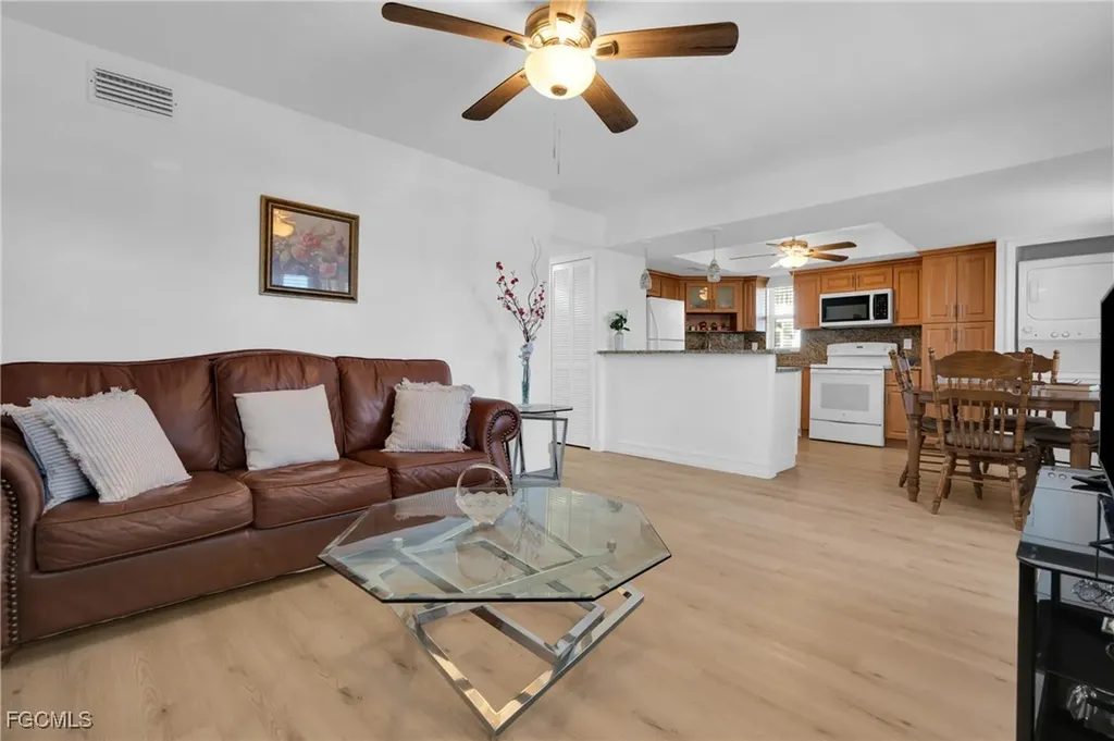 5028 Chiquita Boulevard S Cape Coral FL 33914