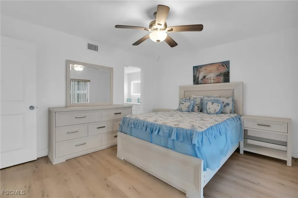 5028 Chiquita Boulevard S Cape Coral FL 33914
