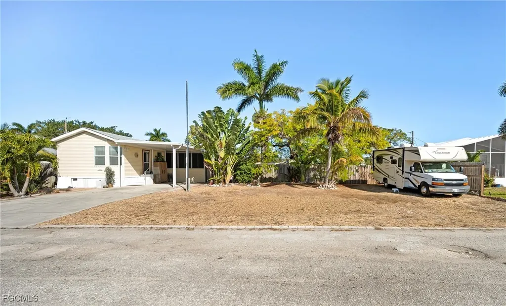 12930 Rebecca Street Fort Myers FL 33908