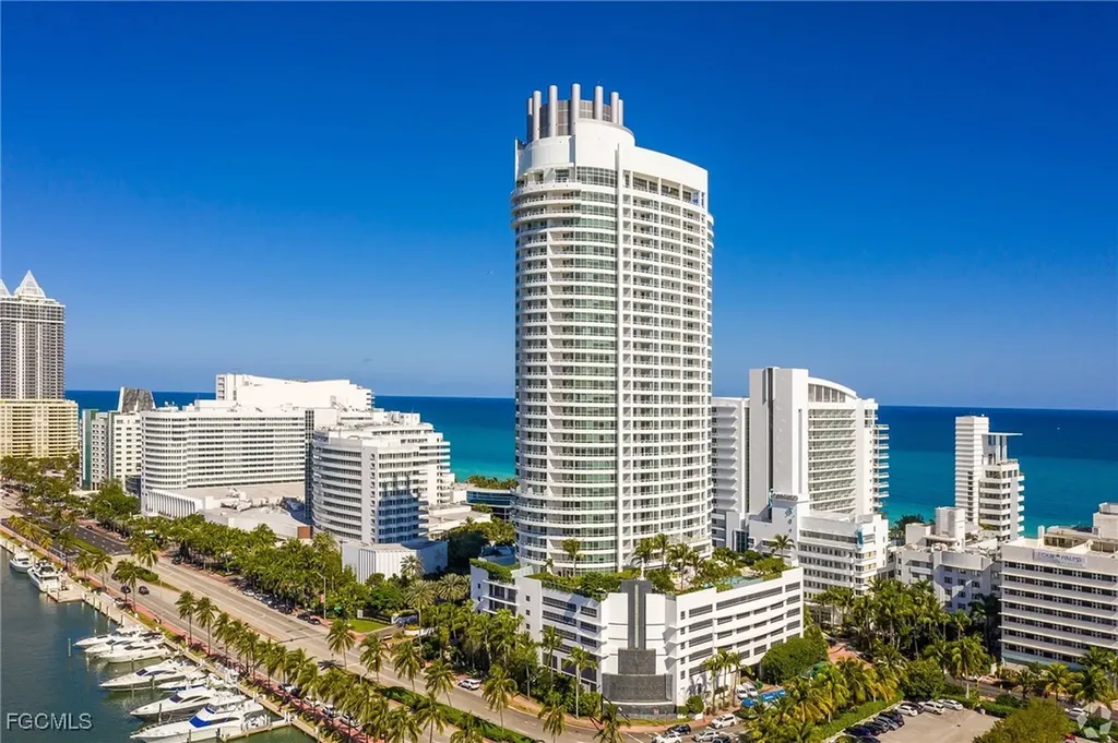 4401 Collins Avenue Miami Beach FL 33140-3227
