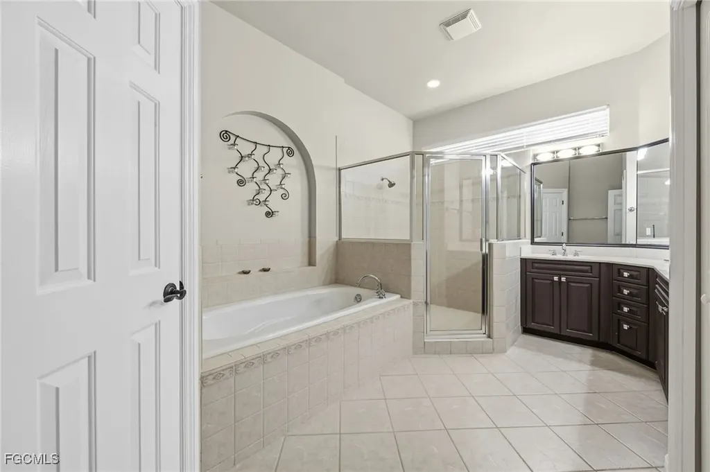Naples FL 34119
