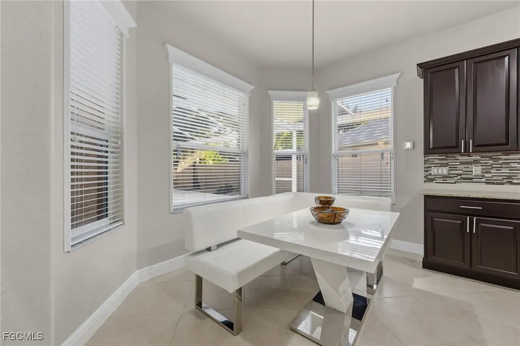Naples FL 34119