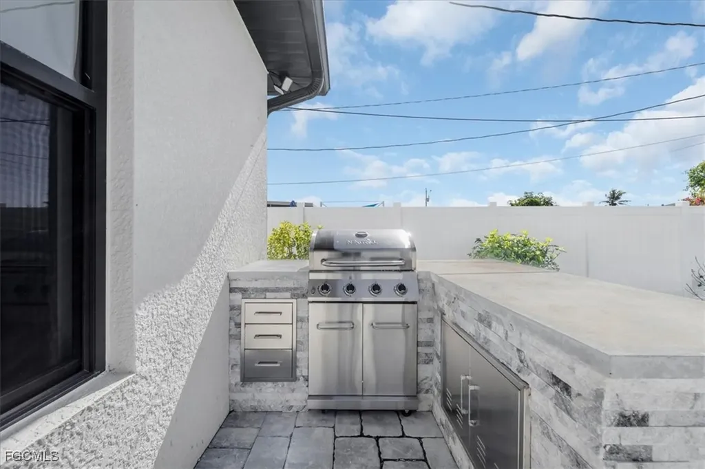 1114 NE 7th Avenue Cape Coral FL 33909