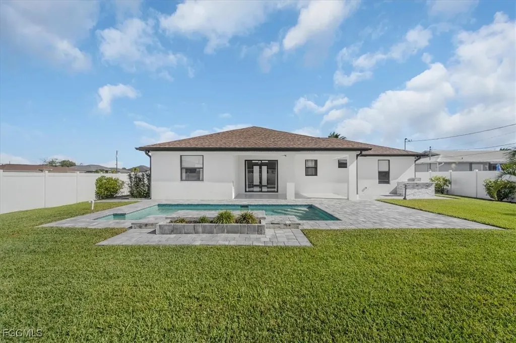 1114 NE 7th Avenue Cape Coral FL 33909