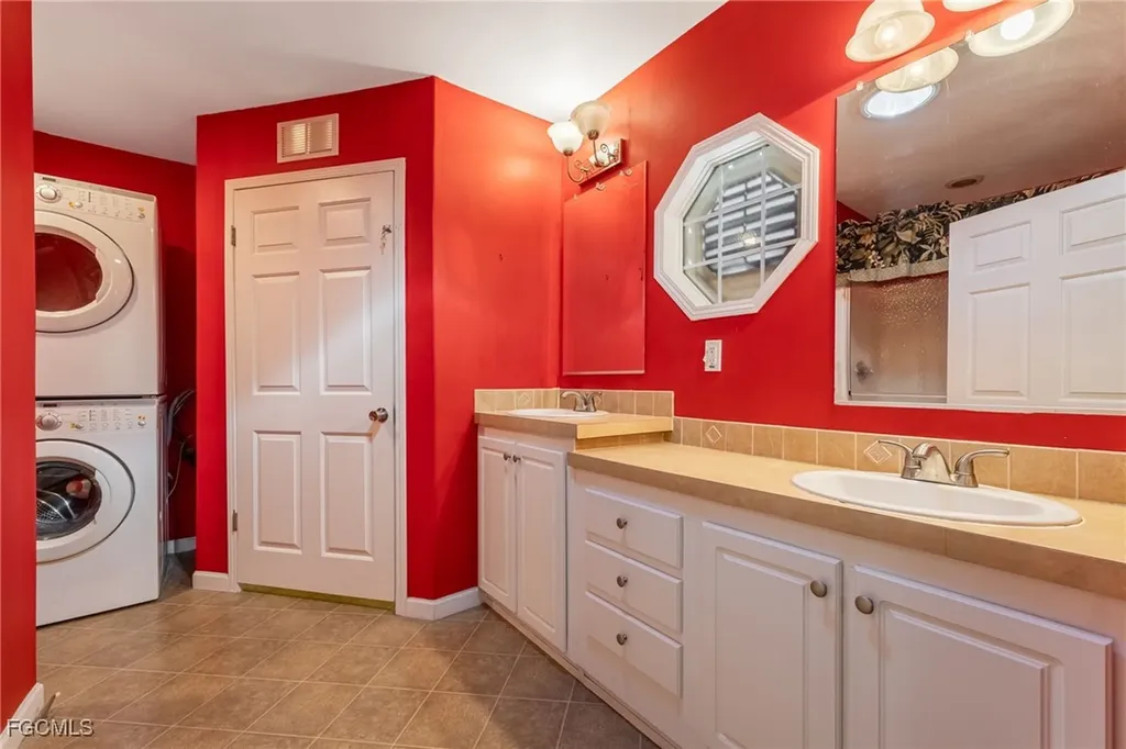 5252 Fiddleleaf Drive Fort Myers FL 33905