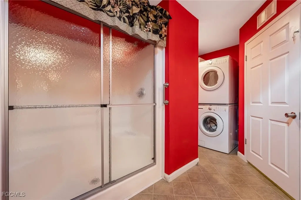 5252 Fiddleleaf Drive Fort Myers FL 33905