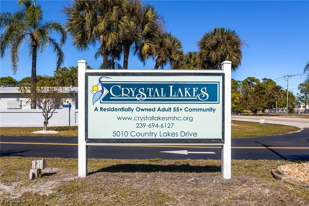 5252 Fiddleleaf Drive Fort Myers FL 33905