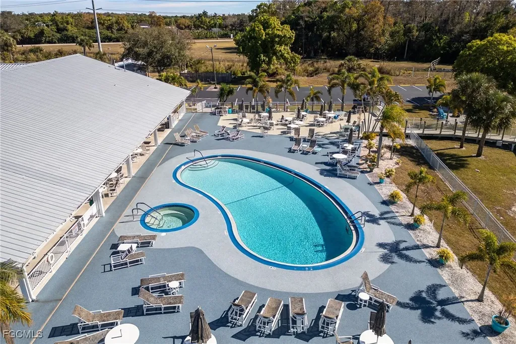 5252 Fiddleleaf Drive Fort Myers FL 33905