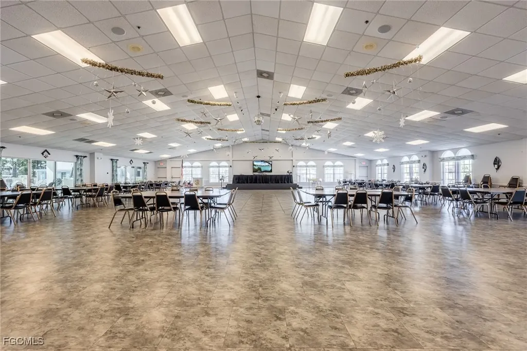 5252 Fiddleleaf Drive Fort Myers FL 33905