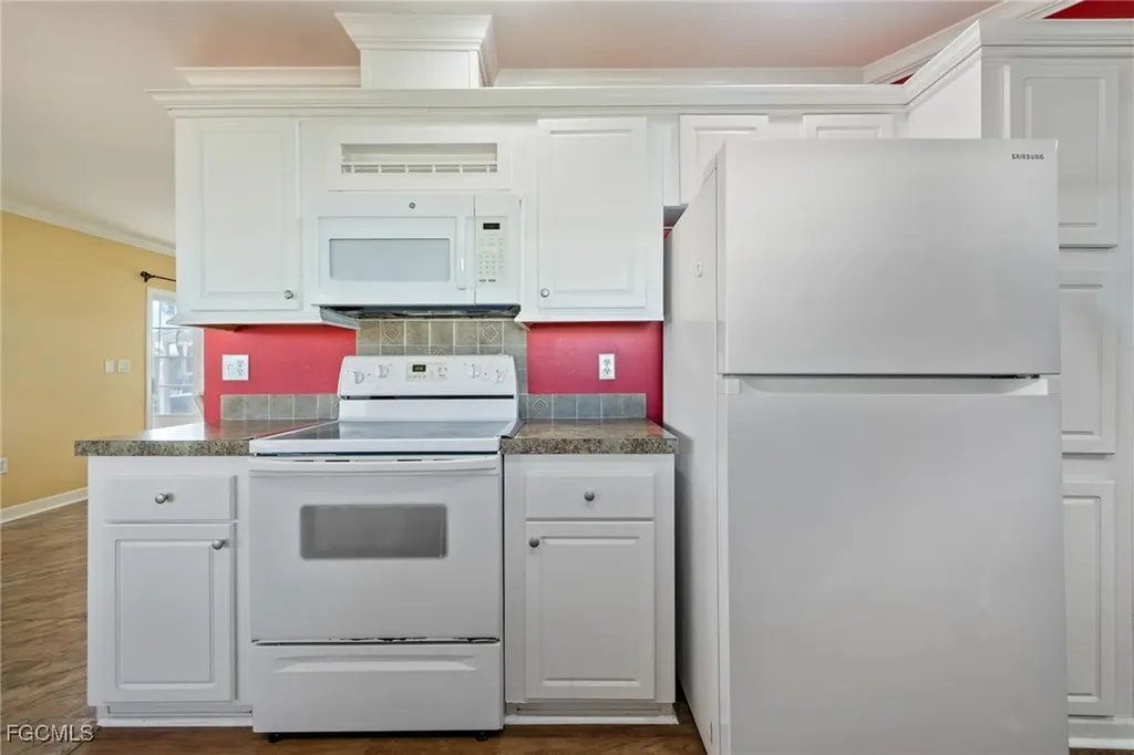 5252 Fiddleleaf Drive Fort Myers FL 33905