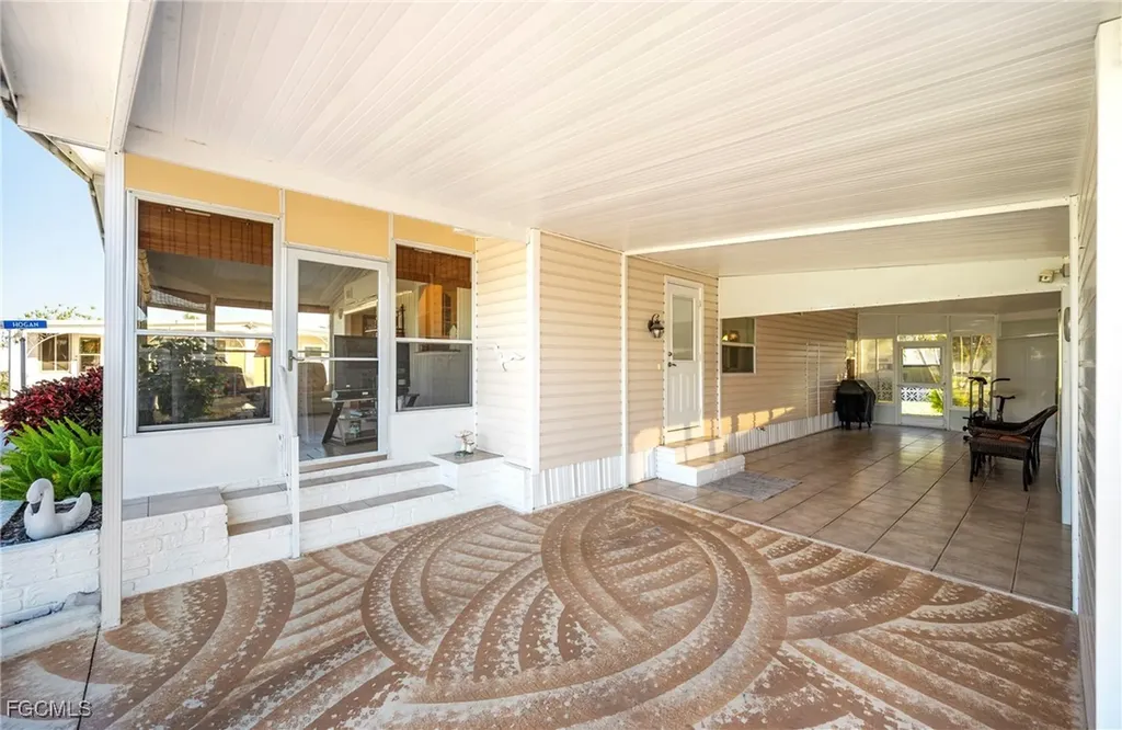 493 Jacklin Lane North Fort Myers FL 33903