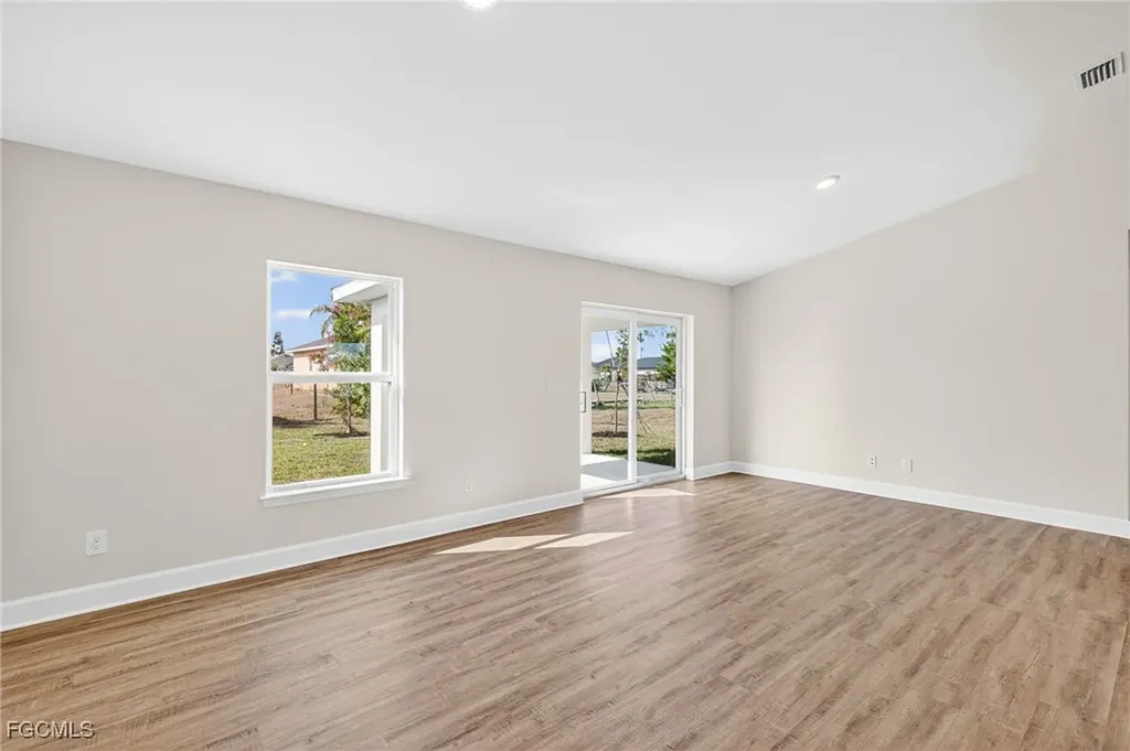 1124 NW 19th Avenue Cape Coral FL 33993