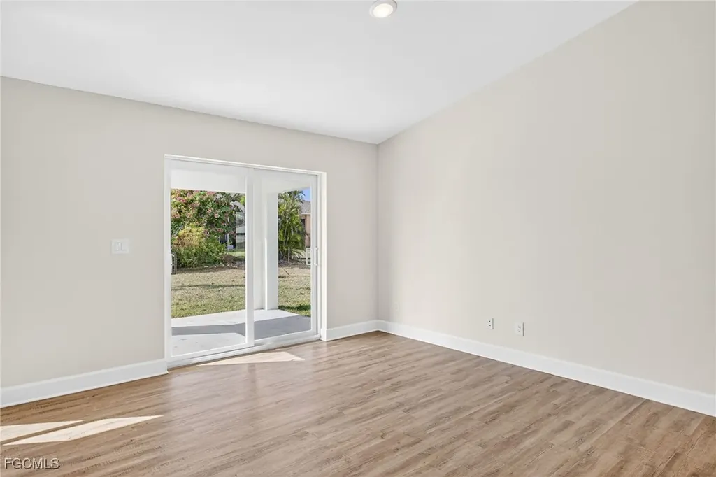 1124 NW 19th Avenue Cape Coral FL 33993