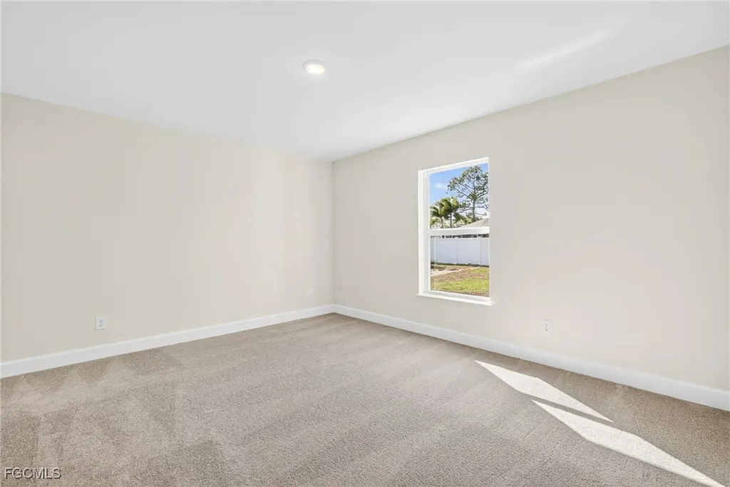 1124 NW 19th Avenue Cape Coral FL 33993