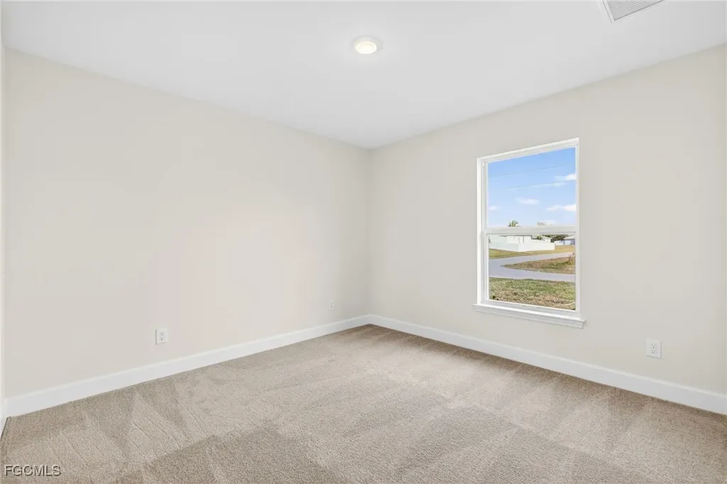 1124 NW 19th Avenue Cape Coral FL 33993
