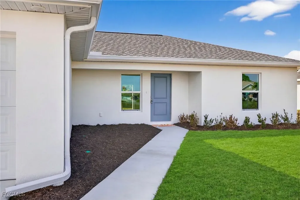 1124 NW 19th Avenue Cape Coral FL 33993