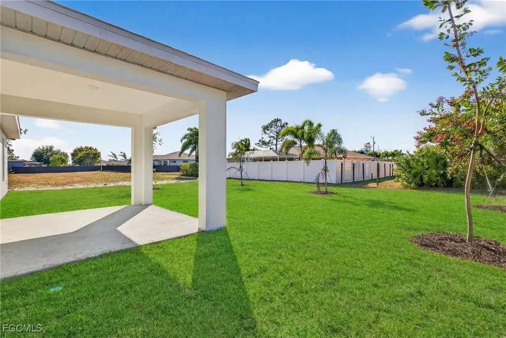 1124 NW 19th Avenue Cape Coral FL 33993
