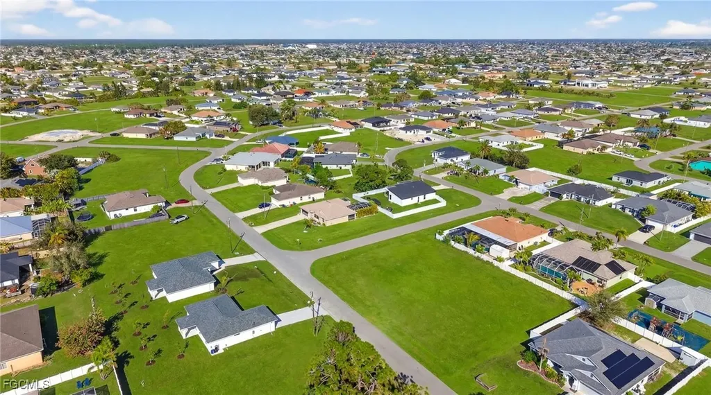 1124 NW 19th Avenue Cape Coral FL 33993