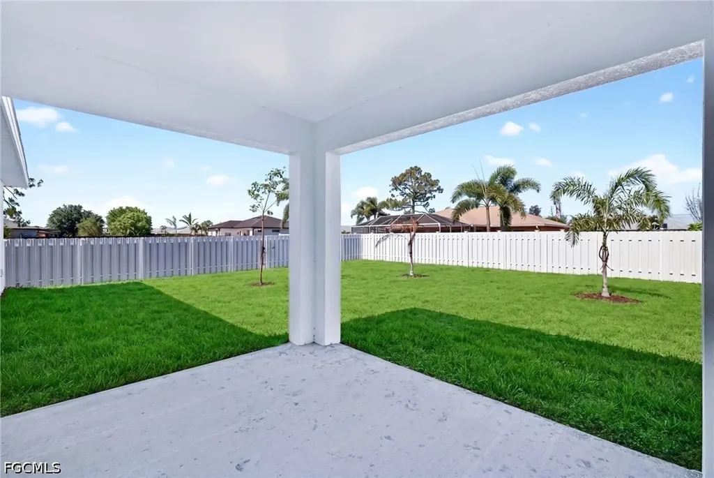 1124 NW 19th Avenue Cape Coral FL 33993