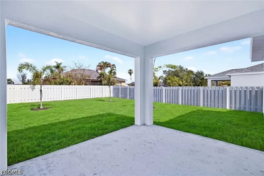 1124 NW 19th Avenue Cape Coral FL 33993