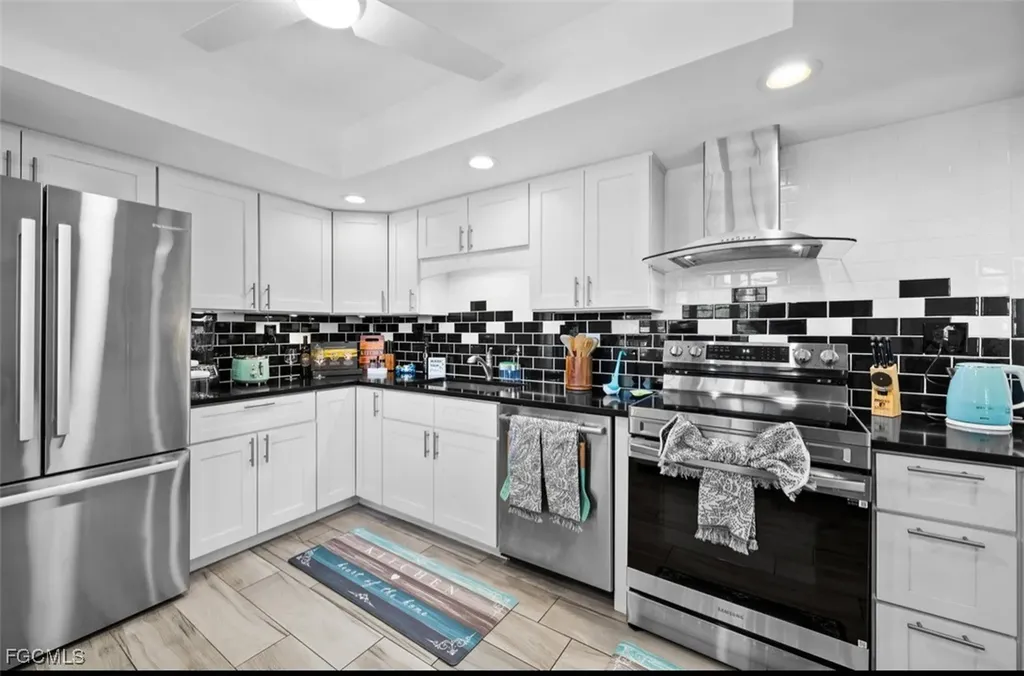 413 Augusta Boulevard Naples FL 34113