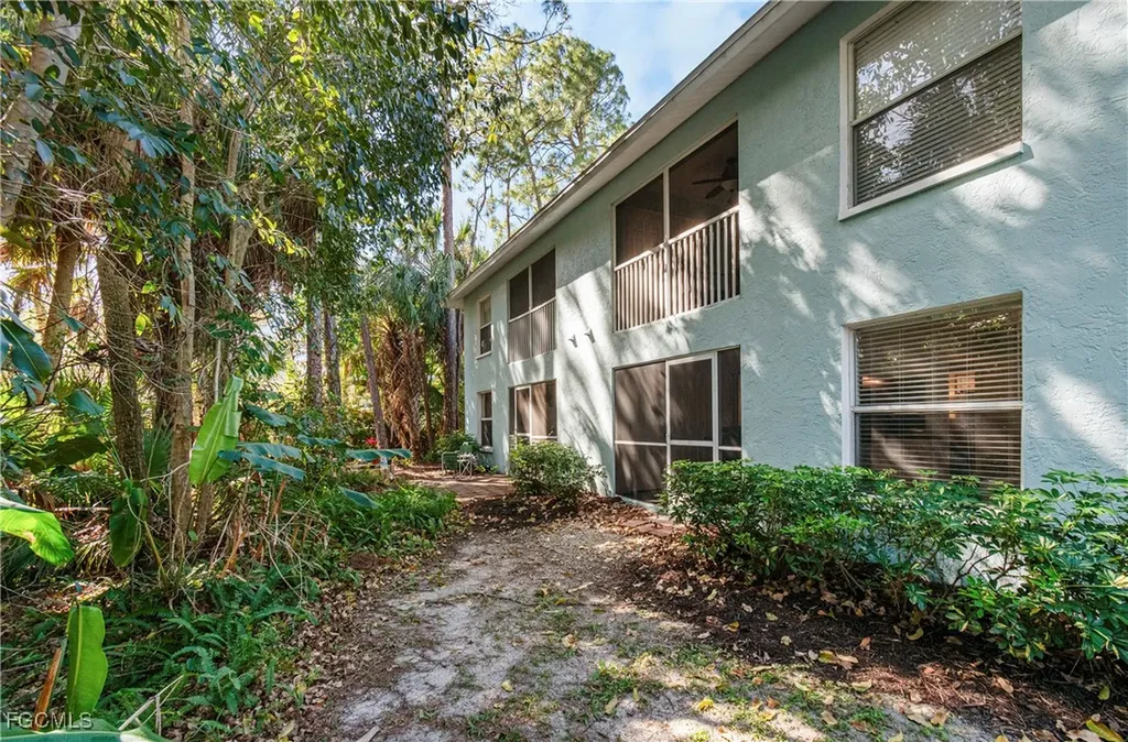 28280 Pine Haven Way Bonita Springs FL 34135