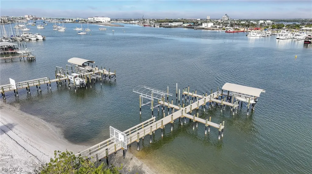 345 Mango Street Fort Myers Beach FL 33931