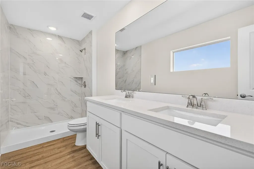 1128 NW 19th Avenue Cape Coral FL 33993
