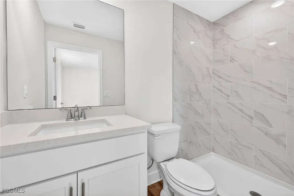 1128 NW 19th Avenue Cape Coral FL 33993