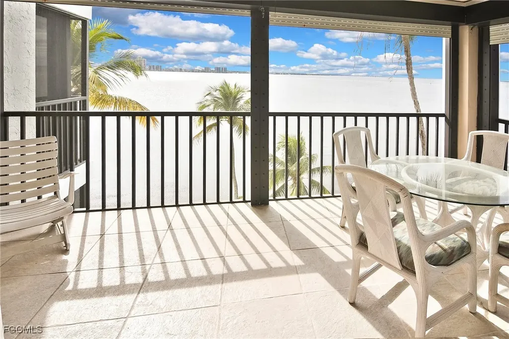 3350 N Key Drive North Fort Myers FL 33903