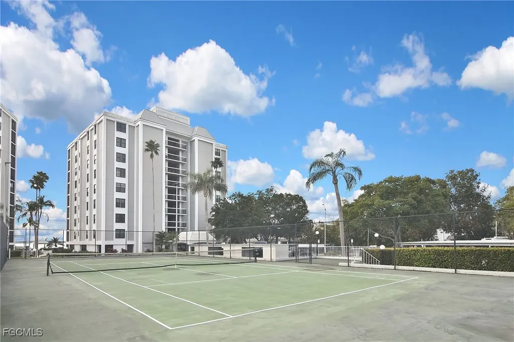 3350 N Key Drive North Fort Myers FL 33903