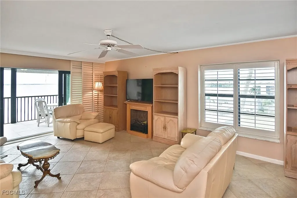 3350 N Key Drive North Fort Myers FL 33903