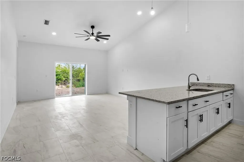632/634 Knapp Street Lehigh Acres FL 33974