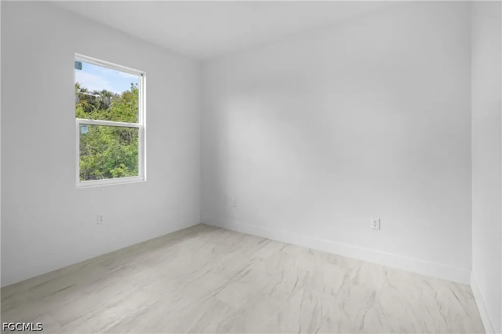 632/634 Knapp Street Lehigh Acres FL 33974