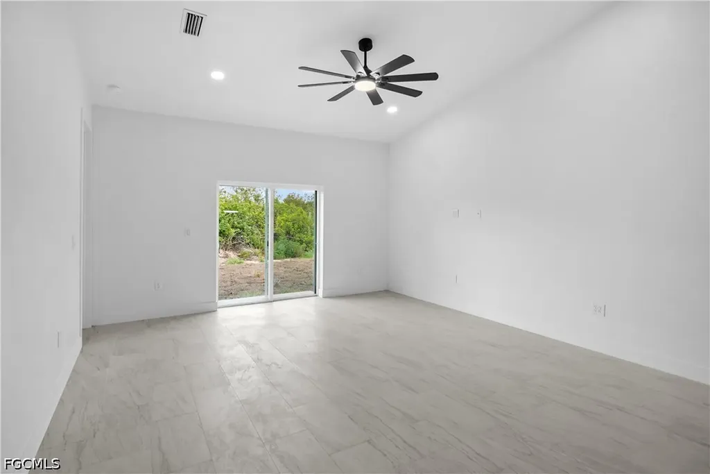 632/634 Knapp Street Lehigh Acres FL 33974