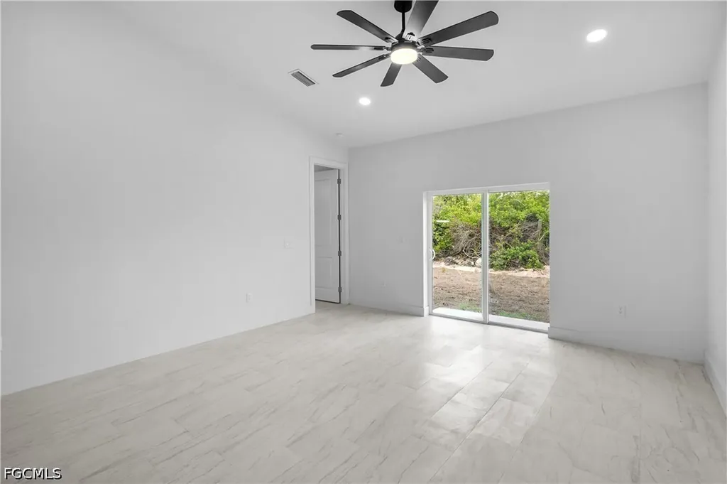 632/634 Knapp Street Lehigh Acres FL 33974