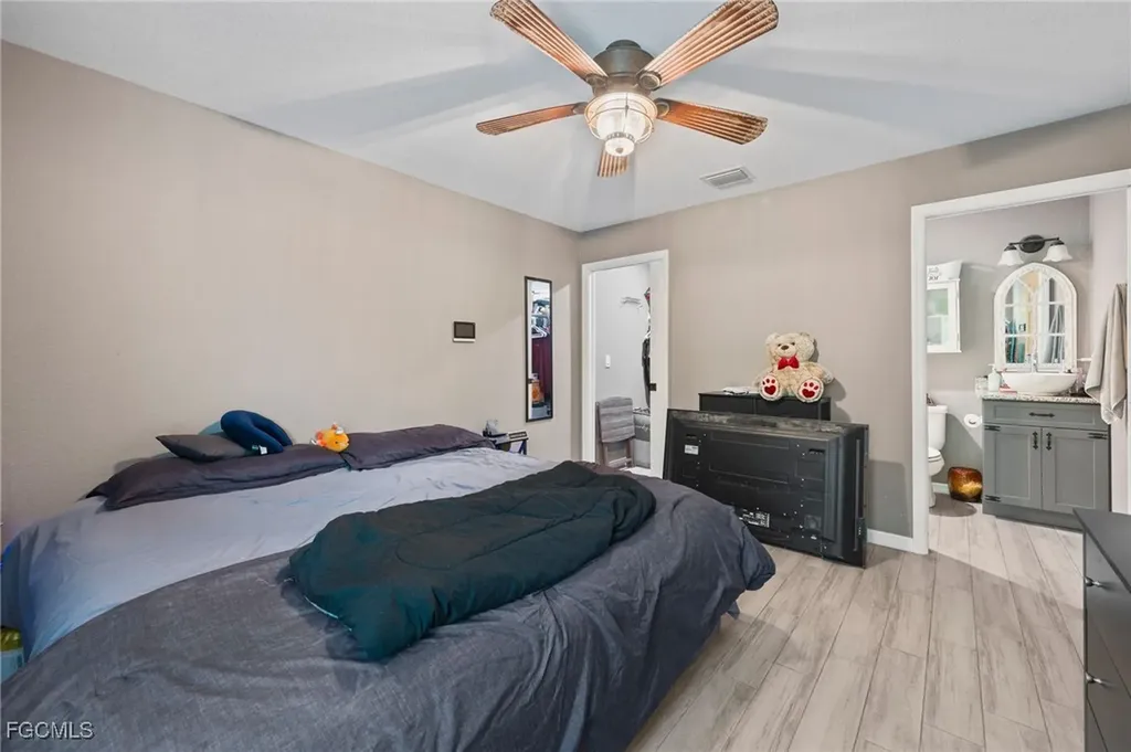 5011 Dania Circle Labelle FL 33935