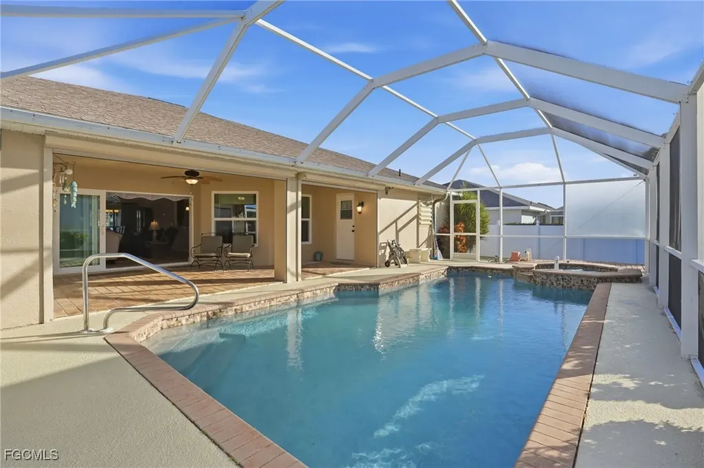 1422 SW 16th Terrace Cape Coral FL 33991